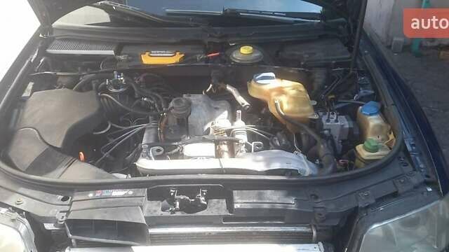 Синій Ауді А6, об'ємом двигуна 2.5 л та пробігом 390 тис. км за 4699 $, фото 15 на Automoto.ua