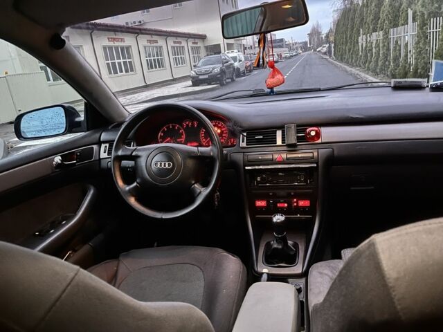 Синий Ауди А6, объемом двигателя 1.8 л и пробегом 360 тыс. км за 2800 $, фото 11 на Automoto.ua