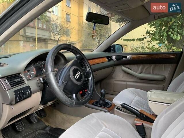 Синий Ауди А6, объемом двигателя 2.4 л и пробегом 400 тыс. км за 3000 $, фото 2 на Automoto.ua