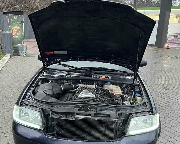 Синій Ауді А6, об'ємом двигуна 2.4 л та пробігом 330 тис. км за 3900 $, фото 6 на Automoto.ua