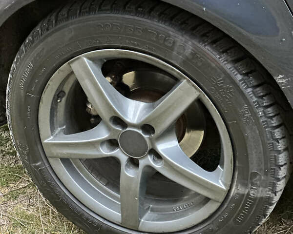 Синий Ауди А6, объемом двигателя 2.5 л и пробегом 412 тыс. км за 4500 $, фото 5 на Automoto.ua
