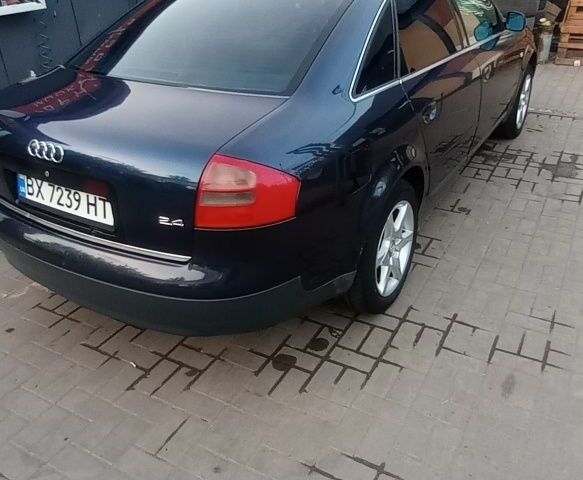 Синий Ауди А6, объемом двигателя 2.4 л и пробегом 380 тыс. км за 4800 $, фото 10 на Automoto.ua