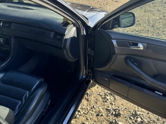 Ауді А6 1998 у Верховине на Automoto.ua Синій Ауді А6, об'ємом двигуна 1.8 л та пробігом 373 тис. км за 2700 $, фото 6 на Automoto.ua