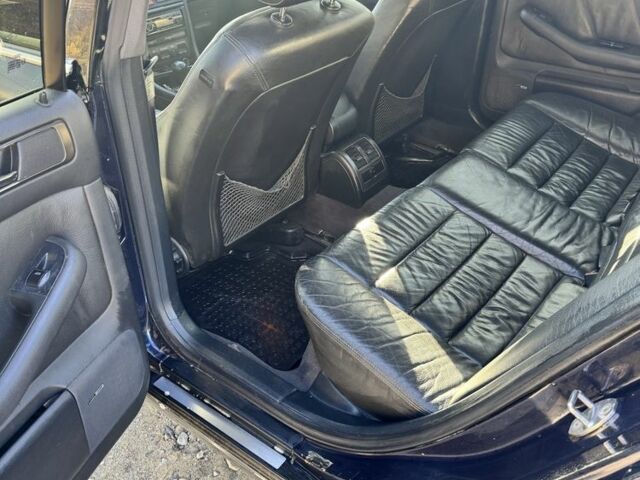 Ауді А6 1998 у Верховине на Automoto.ua Синій Ауді А6, об'ємом двигуна 1.8 л та пробігом 373 тис. км за 2700 $, фото 8 на Automoto.ua