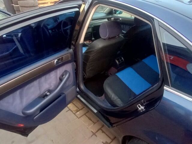 Синий Ауди А6, объемом двигателя 2.4 л и пробегом 380 тыс. км за 4800 $, фото 6 на Automoto.ua