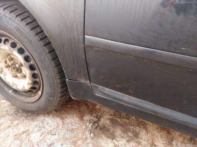 Синий Ауди А6, объемом двигателя 2.4 л и пробегом 343 тыс. км за 4000 $, фото 10 на Automoto.ua