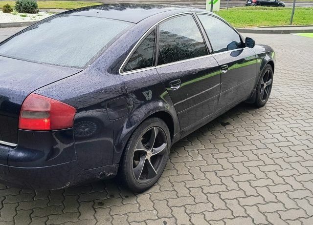 Синий Ауди А6, объемом двигателя 1.8 л и пробегом 300 тыс. км за 3500 $, фото 3 на Automoto.ua