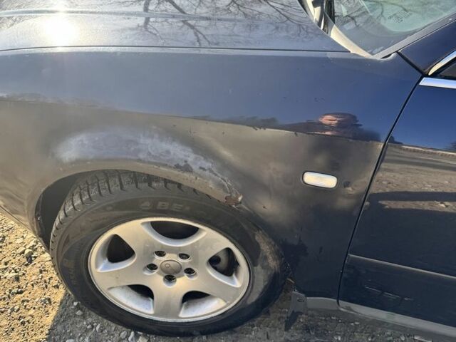 Ауді А6 1998 у Верховине на Automoto.ua Синій Ауді А6, об'ємом двигуна 1.8 л та пробігом 373 тис. км за 2700 $, фото 2 на Automoto.ua