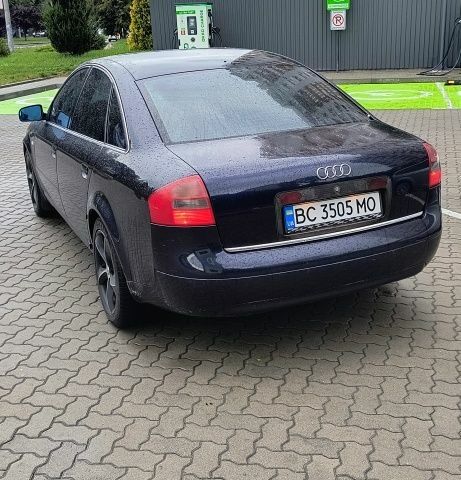 Синий Ауди А6, объемом двигателя 1.8 л и пробегом 300 тыс. км за 3500 $, фото 2 на Automoto.ua