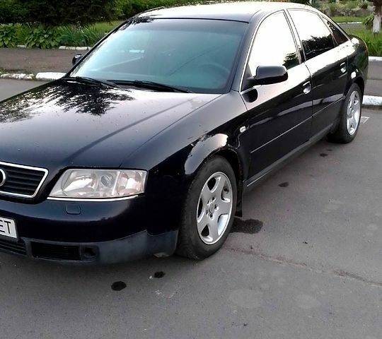 Синий Ауди А6, объемом двигателя 1.8 л и пробегом 462 тыс. км за 3500 $, фото 1 на Automoto.ua