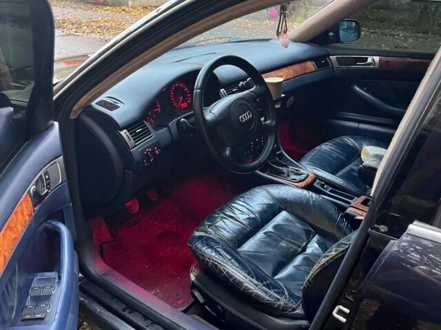 Ауді А6 1998 у Сумах на Automoto.ua Синій Ауді А6, об'ємом двигуна 2.4 л та пробігом 265 тис. км за 1900 $, фото 1 на Automoto.ua