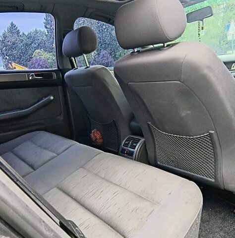 Синий Ауди А6, объемом двигателя 1.8 л и пробегом 300 тыс. км за 3500 $, фото 7 на Automoto.ua