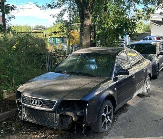 Синий Ауди А6, объемом двигателя 2.5 л и пробегом 299 тыс. км за 599 $, фото 1 на Automoto.ua