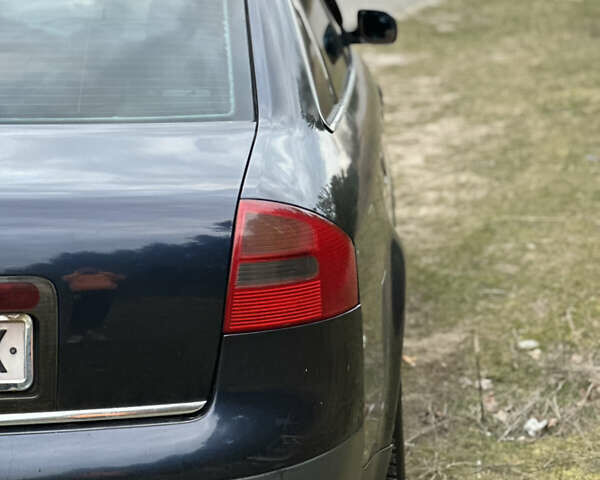 Синий Ауди А6, объемом двигателя 2.5 л и пробегом 412 тыс. км за 4500 $, фото 12 на Automoto.ua
