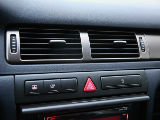 Синий Ауди А6, объемом двигателя 2.8 л и пробегом 202 тыс. км за 6500 $, фото 15 на Automoto.ua