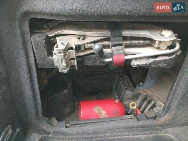 Синій Ауді А6, об'ємом двигуна 2.5 л та пробігом 411 тис. км за 2650 $, фото 34 на Automoto.ua