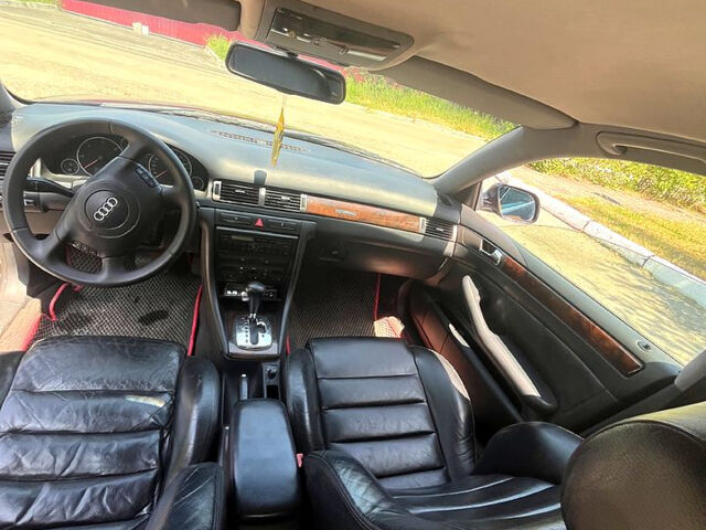 Синий Ауди А6, объемом двигателя 2.5 л и пробегом 400 тыс. км за 3900 $, фото 9 на Automoto.ua