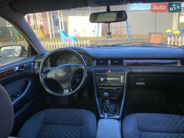 Синий Ауди А6, объемом двигателя 1.78 л и пробегом 342 тыс. км за 3200 $, фото 6 на Automoto.ua