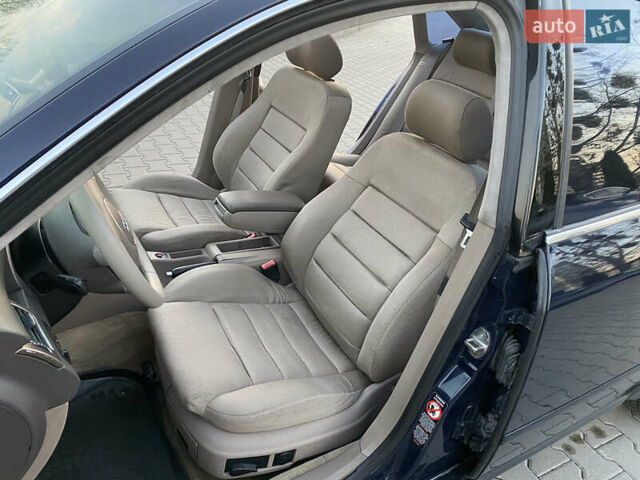 Синий Ауди А6, объемом двигателя 1.78 л и пробегом 360 тыс. км за 3800 $, фото 27 на Automoto.ua