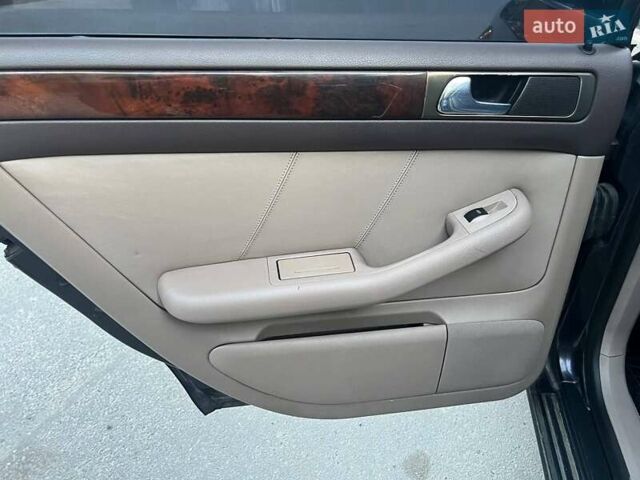 Синий Ауди А6, объемом двигателя 2.5 л и пробегом 333 тыс. км за 4300 $, фото 3 на Automoto.ua