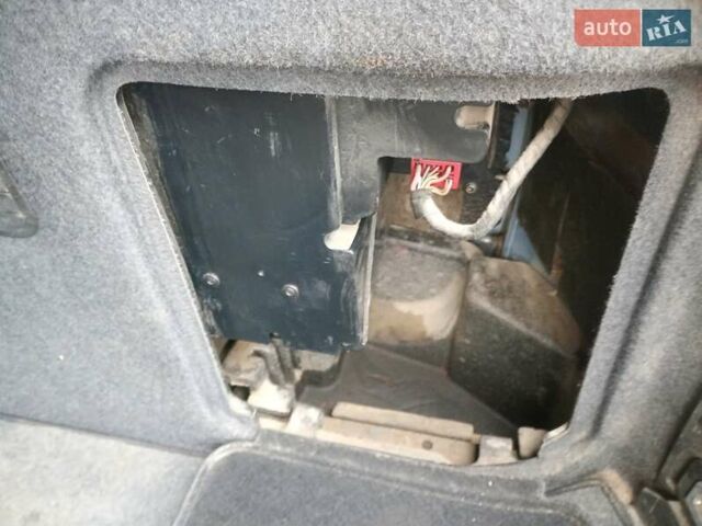 Синій Ауді А6, об'ємом двигуна 2.5 л та пробігом 411 тис. км за 2650 $, фото 35 на Automoto.ua