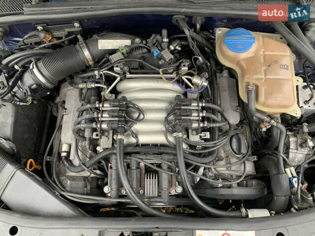 Синий Ауди А6, объемом двигателя 2.39 л и пробегом 350 тыс. км за 2799 $, фото 10 на Automoto.ua