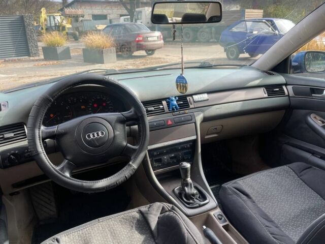 Синий Ауди А6, объемом двигателя 1.8 л и пробегом 188 тыс. км за 2850 $, фото 4 на Automoto.ua