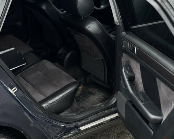 Синий Ауди А6, объемом двигателя 1.78 л и пробегом 264 тыс. км за 4200 $, фото 10 на Automoto.ua