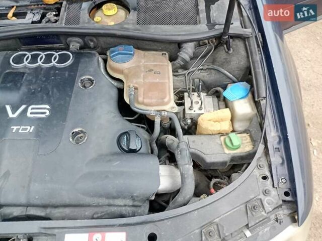 Синій Ауді А6, об'ємом двигуна 2.5 л та пробігом 411 тис. км за 2650 $, фото 23 на Automoto.ua
