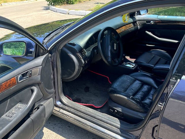 Синий Ауди А6, объемом двигателя 2.5 л и пробегом 400 тыс. км за 3900 $, фото 8 на Automoto.ua