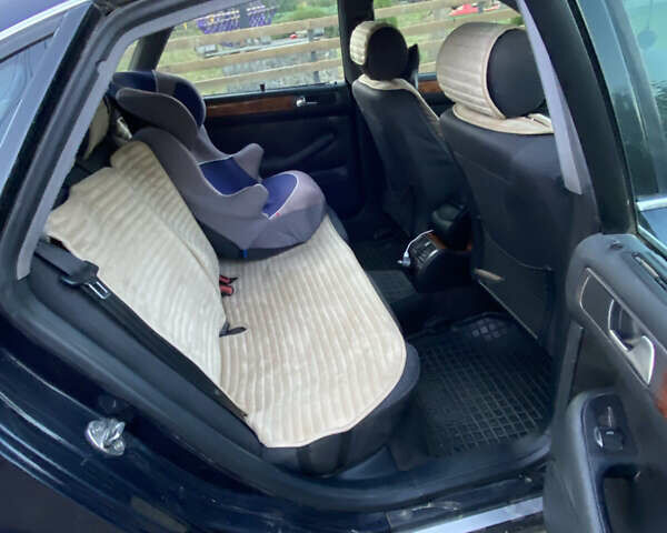 Синий Ауди А6, объемом двигателя 1.9 л и пробегом 400 тыс. км за 4399 $, фото 9 на Automoto.ua