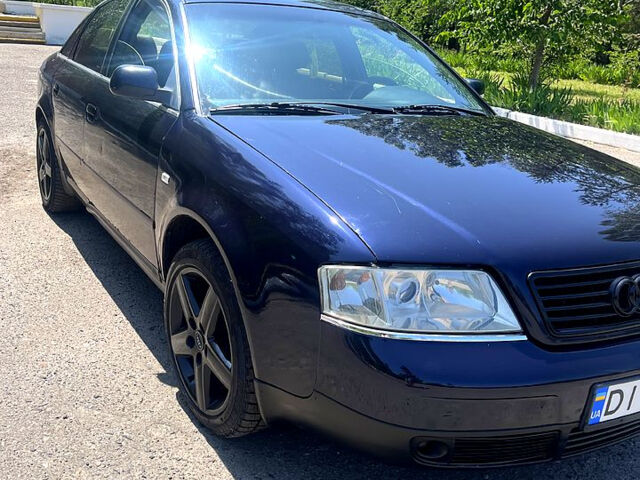 Синий Ауди А6, объемом двигателя 2.5 л и пробегом 400 тыс. км за 3900 $, фото 1 на Automoto.ua