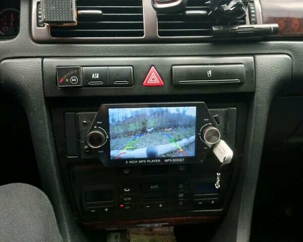 Синий Ауди А6, объемом двигателя 2.4 л и пробегом 675 тыс. км за 4200 $, фото 11 на Automoto.ua