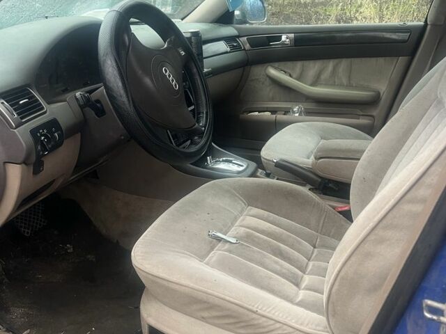 Синий Ауди А6, объемом двигателя 1.8 л и пробегом 2 тыс. км за 1183 $, фото 4 на Automoto.ua