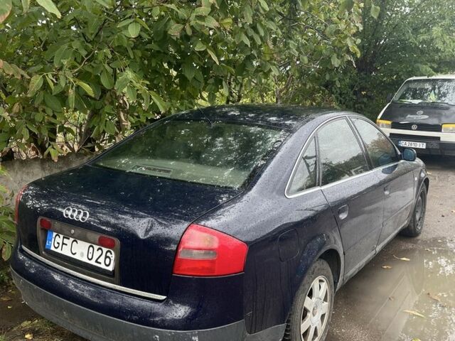 Синій Ауді А6, об'ємом двигуна 1.8 л та пробігом 300 тис. км за 1350 $, фото 2 на Automoto.ua