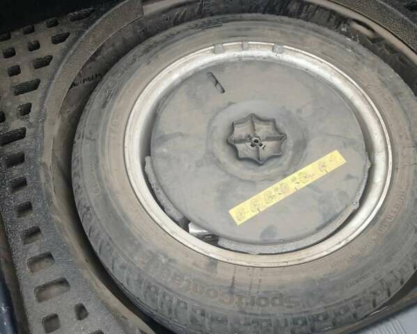 Синий Ауди А6, объемом двигателя 2.5 л и пробегом 290 тыс. км за 5000 $, фото 18 на Automoto.ua