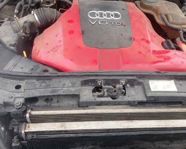 Синий Ауди А6, объемом двигателя 2.5 л и пробегом 290 тыс. км за 5000 $, фото 2 на Automoto.ua