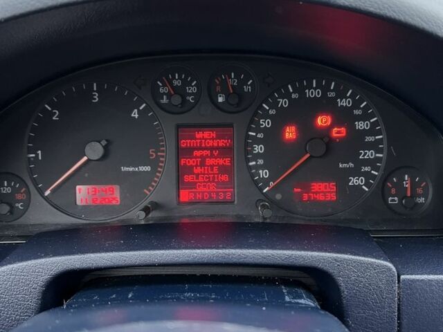 Синій Ауді А6, об'ємом двигуна 2.5 л та пробігом 375 тис. км за 2500 $, фото 9 на Automoto.ua