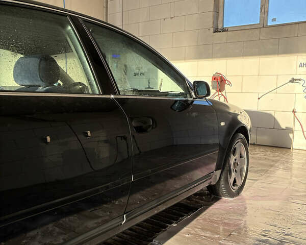 Синий Ауди А6, объемом двигателя 2.5 л и пробегом 281 тыс. км за 3079 $, фото 2 на Automoto.ua