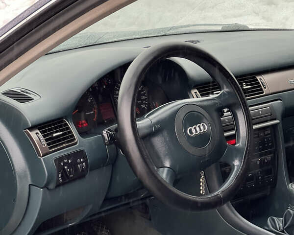 Синий Ауди А6, объемом двигателя 1.8 л и пробегом 253 тыс. км за 3999 $, фото 41 на Automoto.ua