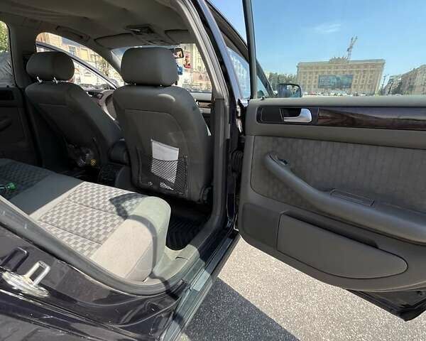 Синій Ауді А6, об'ємом двигуна 2.5 л та пробігом 303 тис. км за 2600 $, фото 6 на Automoto.ua