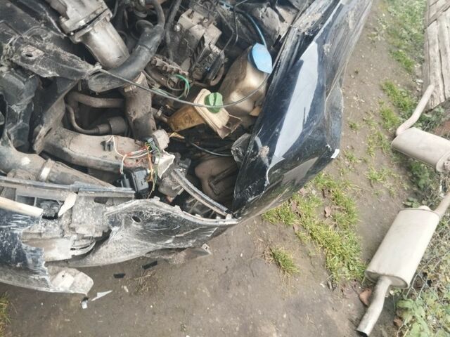 Синий Ауди А6, объемом двигателя 0 л и пробегом 350 тыс. км за 1800 $, фото 6 на Automoto.ua