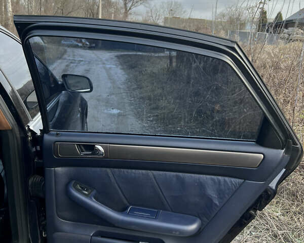 Синий Ауди А6, объемом двигателя 1.78 л и пробегом 310 тыс. км за 4500 $, фото 11 на Automoto.ua