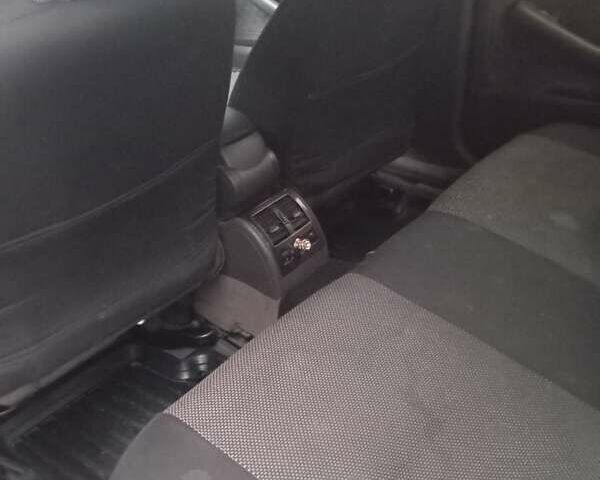 Синий Ауди А6, объемом двигателя 2.5 л и пробегом 430 тыс. км за 3000 $, фото 8 на Automoto.ua