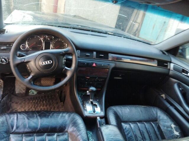 Синий Ауди А6, объемом двигателя 0 л и пробегом 370 тыс. км за 1800 $, фото 3 на Automoto.ua