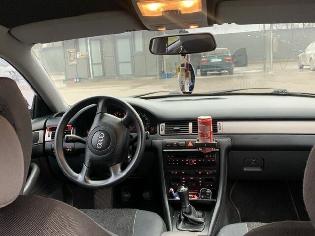 Синій Ауді А6, об'ємом двигуна 2.4 л та пробігом 300 тис. км за 4450 $, фото 5 на Automoto.ua