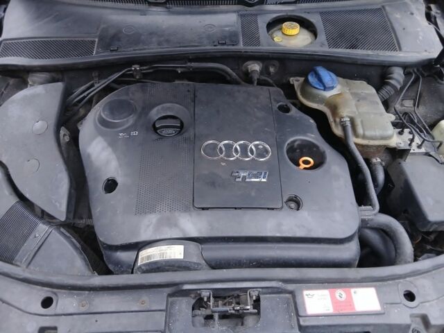 Синий Ауди А6, объемом двигателя 0 л и пробегом 300 тыс. км за 1600 $, фото 8 на Automoto.ua