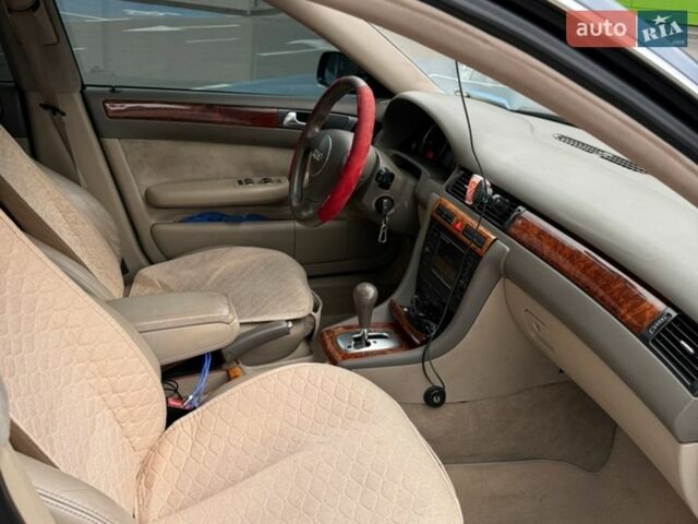 Синий Ауди А6, объемом двигателя 1.78 л и пробегом 329 тыс. км за 4700 $, фото 4 на Automoto.ua