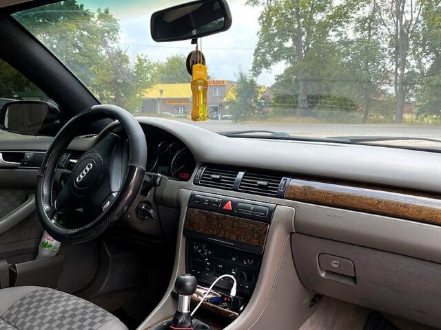 Синий Ауди А6, объемом двигателя 2.5 л и пробегом 300 тыс. км за 3750 $, фото 7 на Automoto.ua