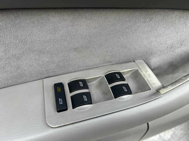 Синий Ауди А6, объемом двигателя 2.5 л и пробегом 261 тыс. км за 5290 $, фото 9 на Automoto.ua